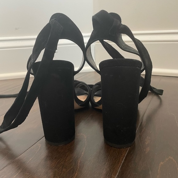 Steve Madden ankle wrap sandals - Picture 2 of 4